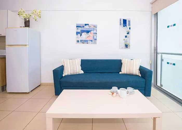 Gabriela - Coralli Beachfront Apartament