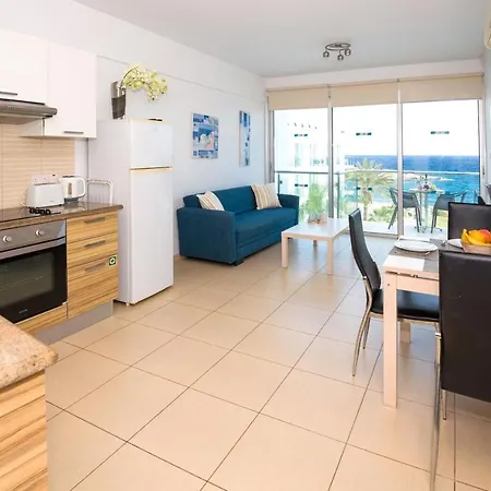 Appartement Gabriela - Coralli Beachfront Protaras