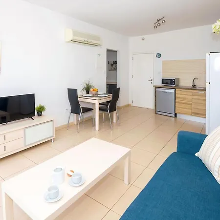 Gabriela - Coralli Beachfront Protaras