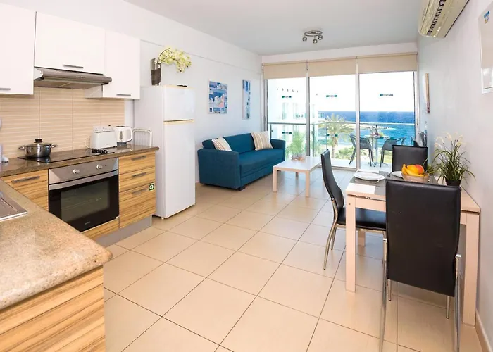 Appartamento Gabriela - Coralli Beachfront Protaras