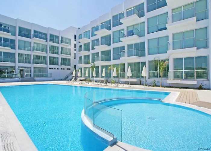 Gabriela - Coralli Beachfront アパート プロタラス